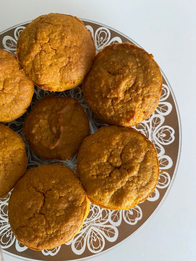 Pumpkin muffin with apricot