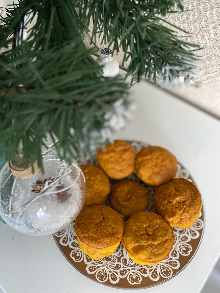 Pumpkin muffin with apricot